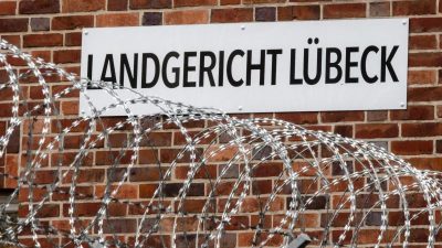 Baby zu Tode geschüttelt: Haftstrafe von dreieinhalb Jahren für Vater