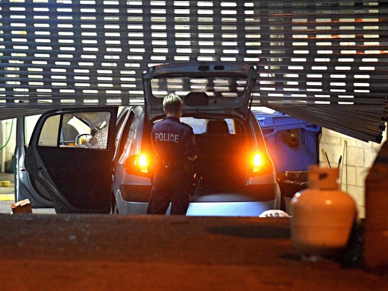 Obdachloser in Hamburger Tiefgarageneinfahrt von Auto überrollt und getötet