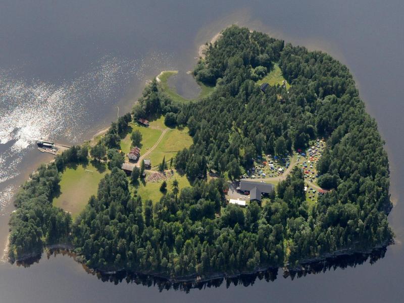 Fünf Jahre nach Breivik-Massaker: Norwegen gedenkt der Opfer