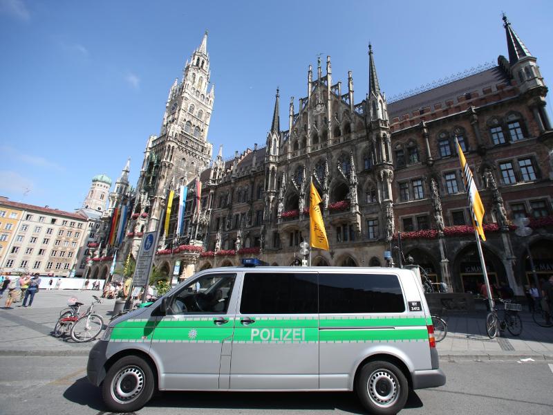 Gegen Kalaschnikow’s sichern – Die Münchner Polizei zieht Konsequenzen aus dem Amoklauf