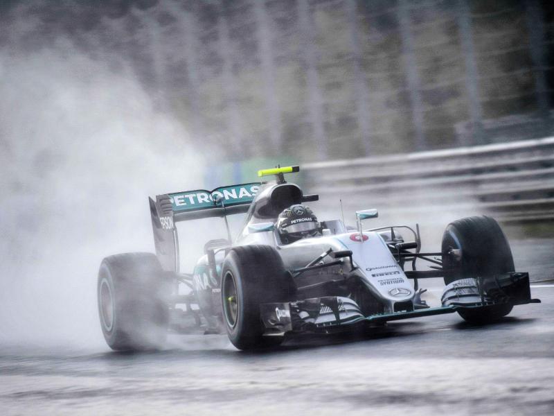Rosberg stürmt zur Pole Position in Ungarn
