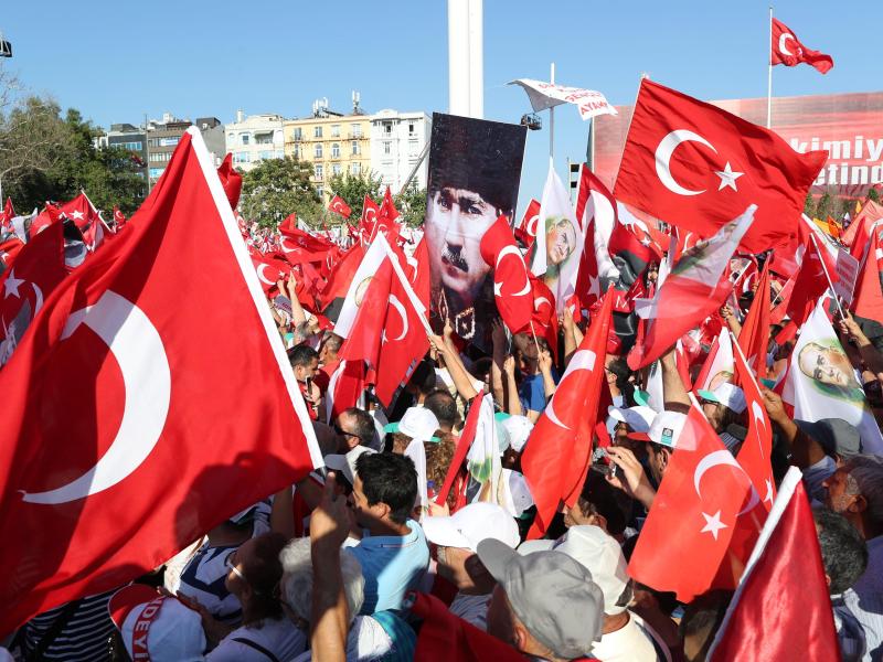 42 Journalisten in der Türkei zur Fahndung ausgeschrieben