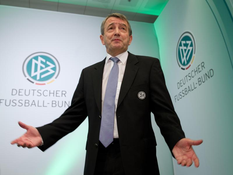 Niersbach-Sperre: UEFA wartet ab, DFB will Klarheit