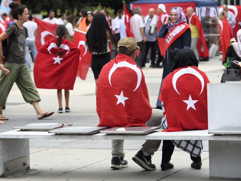 Bundesverfassungsgericht: Keine Live-Zuschaltung türkischer Politiker nach Köln