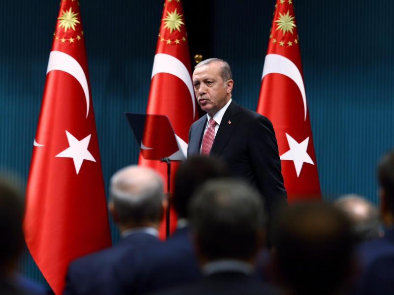 Trittin ruft Merkel und Nato zum Handeln gegen die Türkei auf