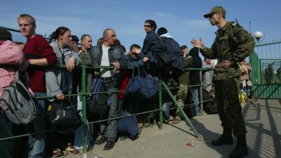 Seit Anfang 2016: Polen verweigert 42.000 Migranten die Einreise