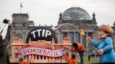 Größte Bürgerklage in der Geschichte der Bundesrepublik – Verfassungsbeschwerde „Nein zu CETA!“ wird von 100.000 Menschen unterstützt