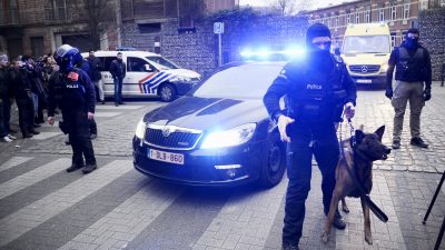 Brüssel: Macheten-Angreiferin trug Schleier – drei Verletzte