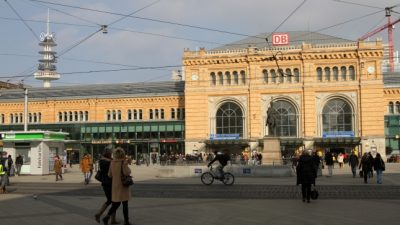 Angriff auf Polizisten: Bundesanwaltschaft erhebt Anklage gegen 16-Jährige