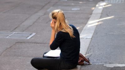 Kinderschutzbund will mehr Geld für Sorgentelefone