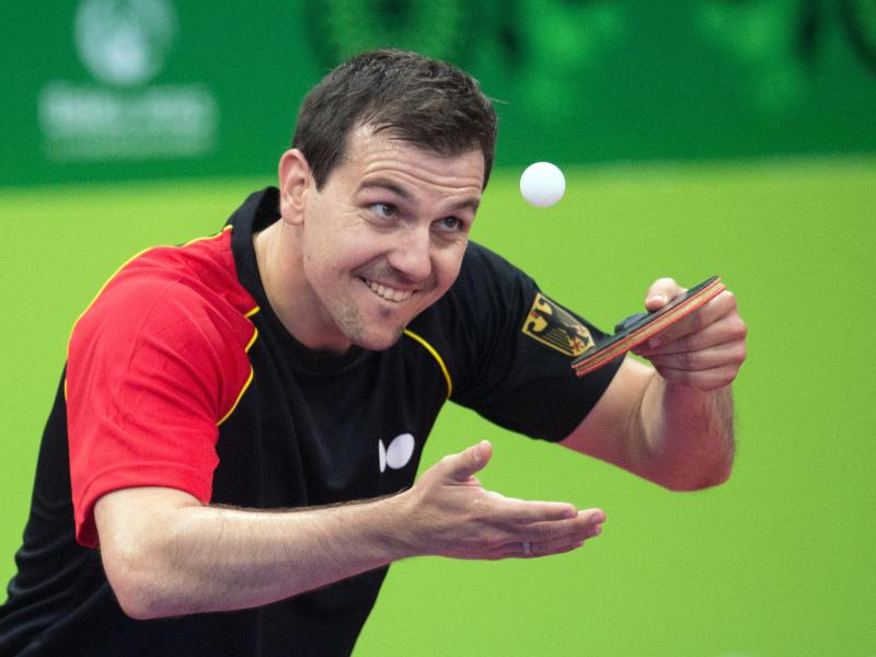 Tischtennisspieler Boll trägt deutsche Fahne
