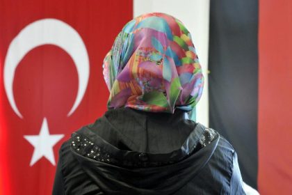 Türkische Gemeinde und Verbände fordern Bekenntnis zu Einwanderungsgesellschaft