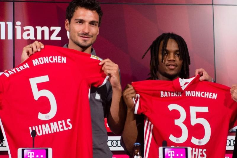 FC Bayern mit Late-Night-Show und dekoriertem Duo
