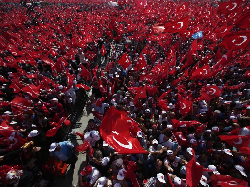 Türkei will 38.000 Gefangene freilassen, um Putschisten inhaftieren zu können