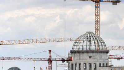 Berlin drückt bundesweites Pro-Kopf-Einkommen nach unten