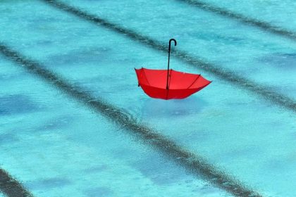 Erneut Zwischenfall in Solinger Freibad: Jugendliche schlagen Bademeister blutig – Großfamilie prügelt auf Frauen ein