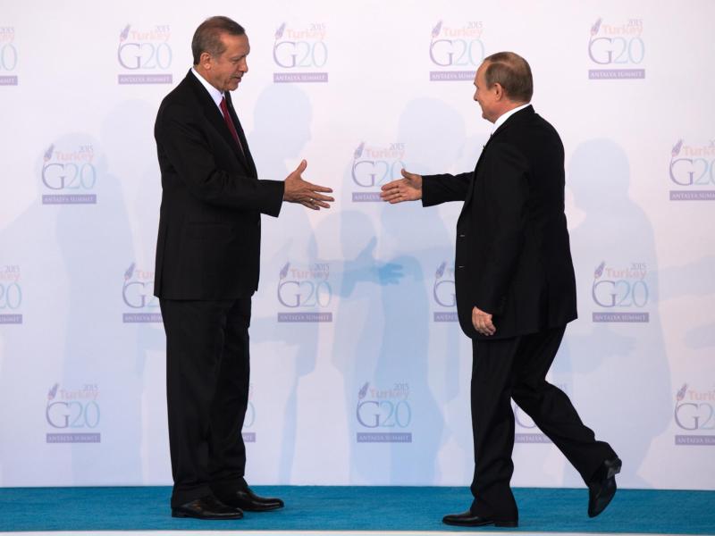 Auf Versöhnungstour – Erdogan reist zu Putin nach St. Petersburg