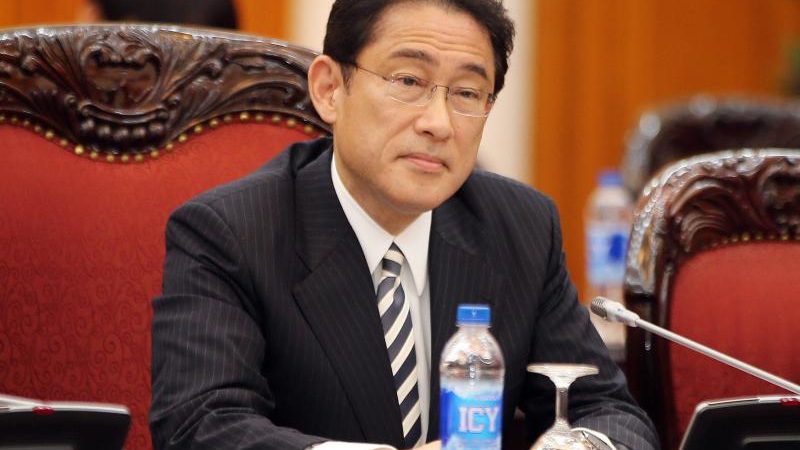 Schiffe vor Inseln: Japan bestellt Chinas Botschafter ein