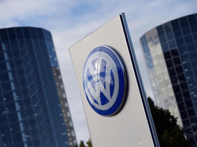 Unter zehn Prozent der VW-Skandal-Autos nachgerüstet – VW wollte Umrüstungen 2016 abschließen