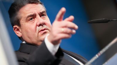 Gabriel für Änderung von „Wir schaffen das“ in „Wir machen das“