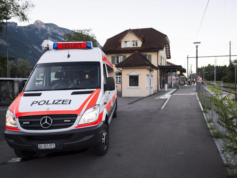 Täter der Schweizer Zug-Attacke hat „typisch schweizerischen Namen“