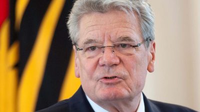 Gauck verteidigt Merkels „Wir schaffen das!“ im ZDF