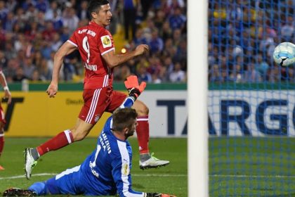 Bayern im Schongang weiter – Lewandowski in Topform