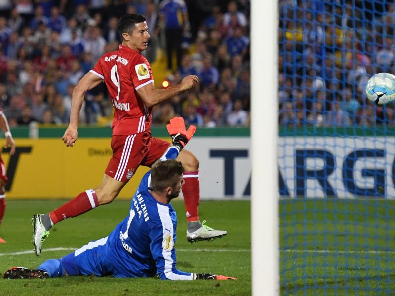 Bayern im Schongang weiter – Lewandowski in Topform