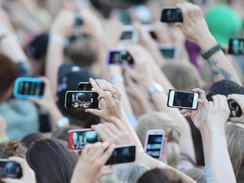 Smartphones sind für jeden zehnten Deutschen überlebenswichtig
