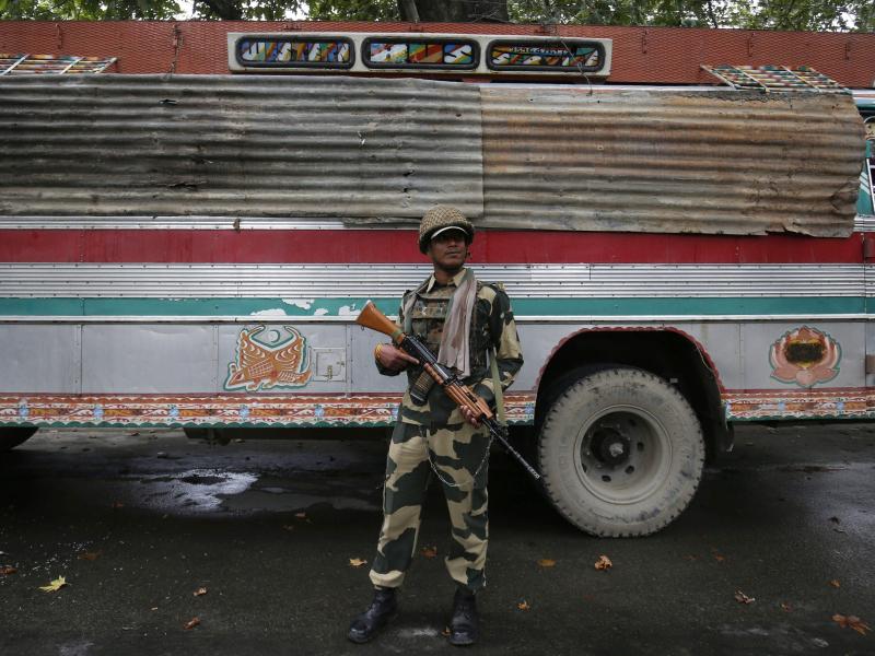 21 Tote bei Angriff auf indischen Armeestützpunkt in Kaschmir