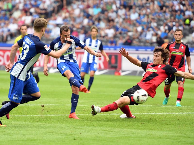 Zwei Tore in der Nachspielzeit: Hertha kämpft sich zum Sieg