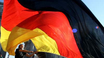 Jeder Zweite für deutsche „Leitkultur“ – Mehrheit der Deutschen finden: „Wir sind nicht Burka“