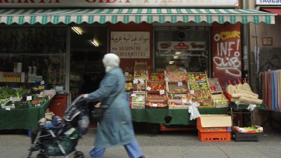 Türkin erklärt: Darum scheiterte Integration der Gastarbeiter – „Sie fühlen sich wie zu Hause“