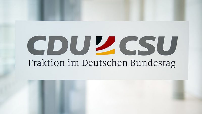 CDU und CSU wollen mit Familien-Offensive in den Wahlkampf ziehen