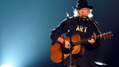 „Die Saat der Angst“: Neil Youngs Dokumentarfilm entlarvt Monsanto und den „Dark Act“