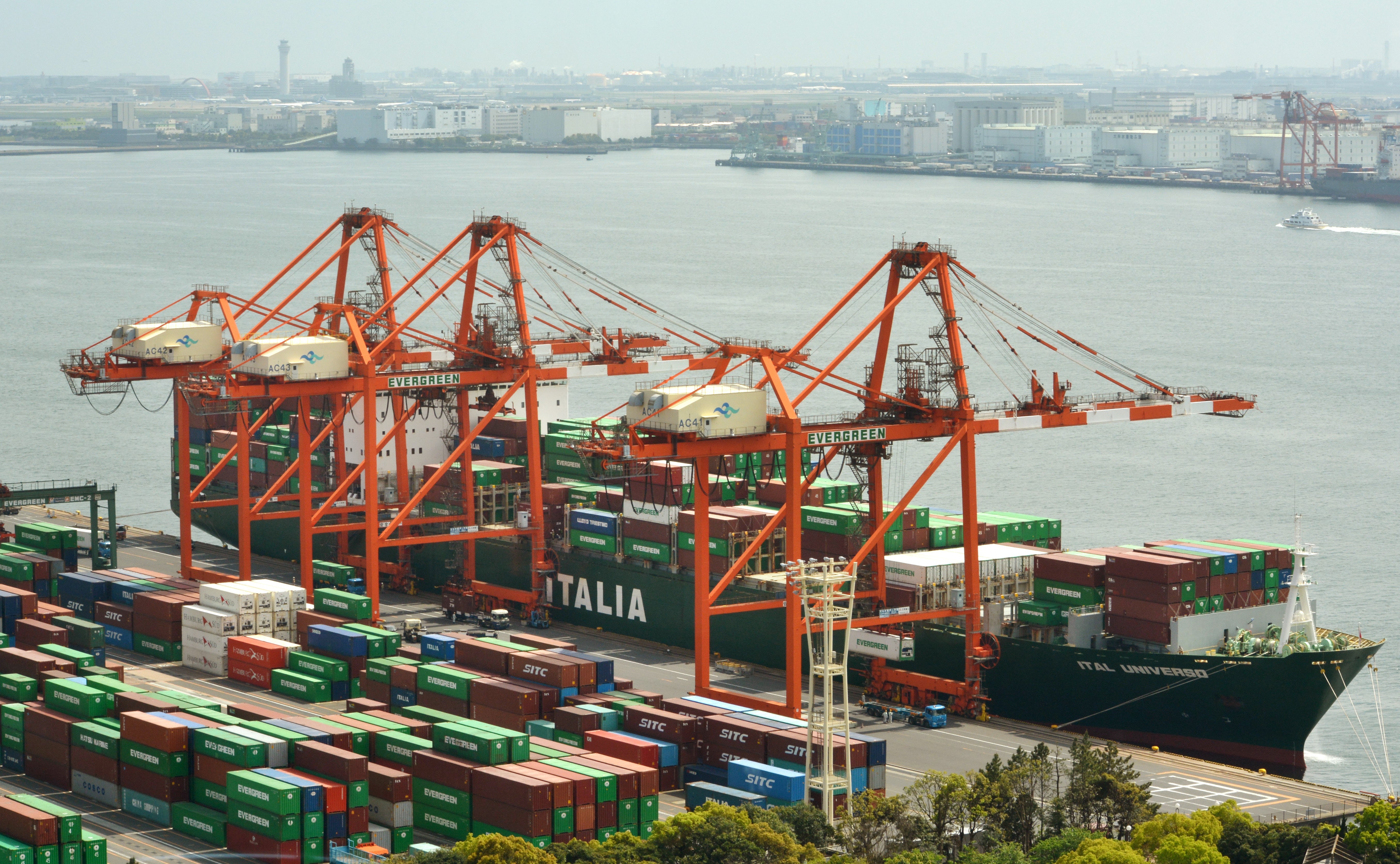 Zehn Prozent mehr Insolvenzen: Schifffahrt und Welthandel in großer Krise