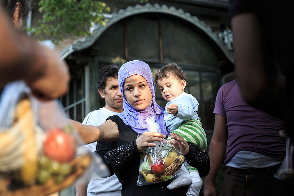 Tafeln versorgen 1,8 Millionen Menschen mit Lebensmitteln – Darunter 280 000 Flüchtlinge
