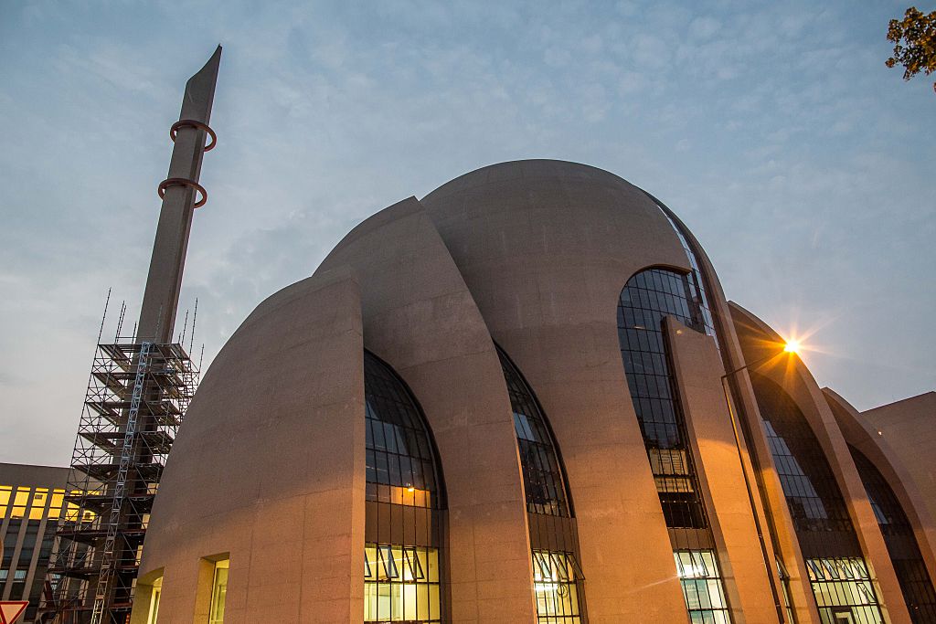 Minister fordern Kontrollen: Muslimische Gemeinden in Deutschland „dürfen nicht unter Erdogans Einfluss geraten“
