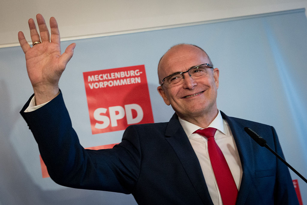SPD lädt nach Wahl CDU und Linke zu Gesprächen ein