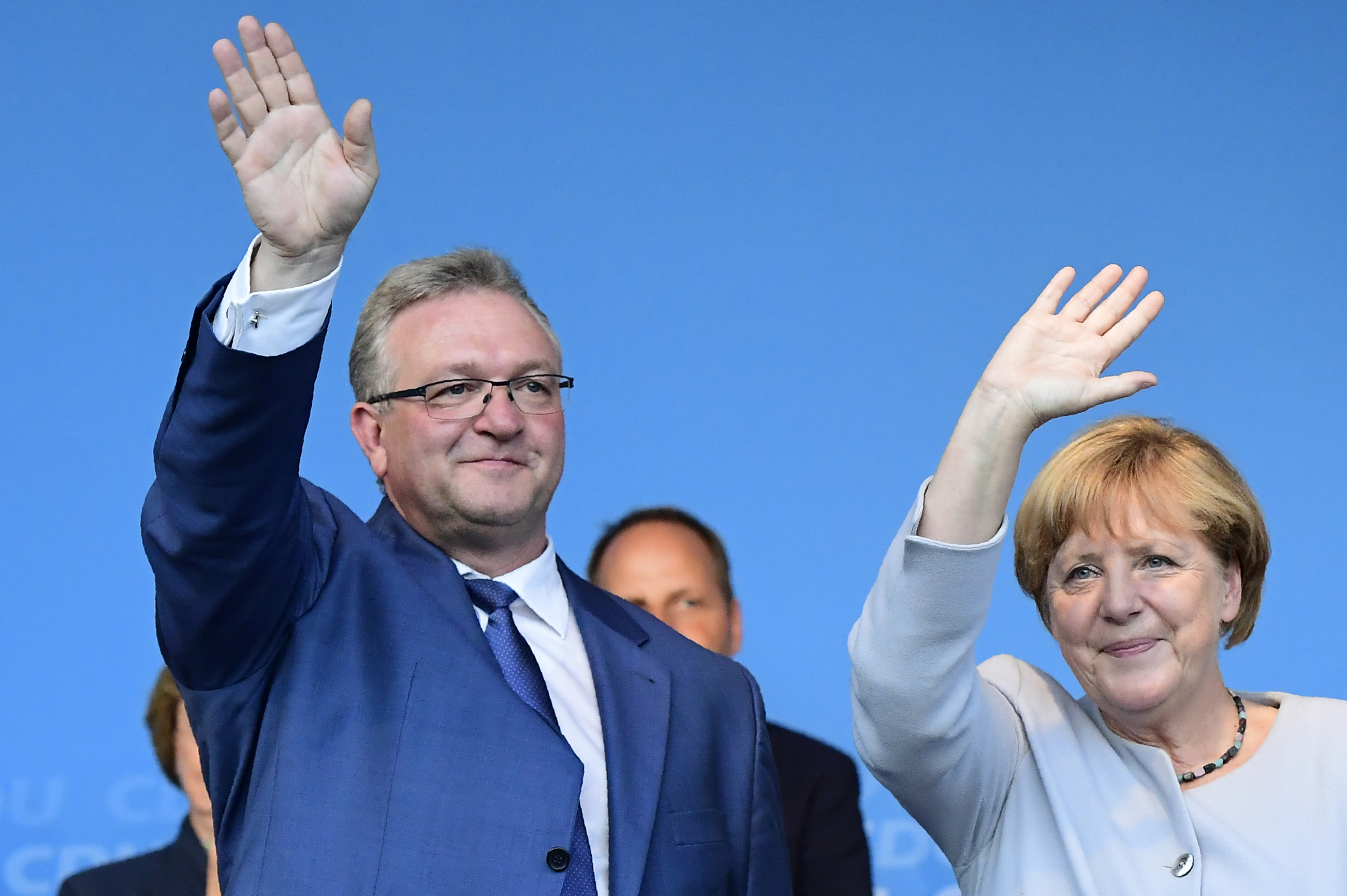 Berlin nicht „rechtem oder linkem Pöbel überlassen“: Wahlkampf-Rede Frank Henkel (CDU)