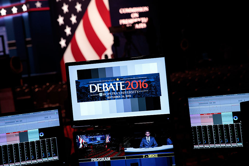 Clinton vs. Trump – Das TV-Duell im Livestream: Hier die Debatte live sehen!