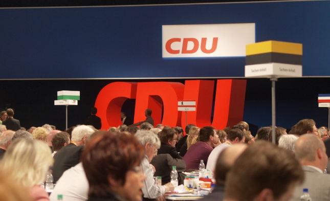 Tauber: CDU ist „Sammlungsbewegung“ für Menschen verschiedenen Glaubens