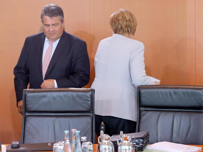 Gabriel sieht keine Mitschuld der SPD an AfD-Erfolg – Kritik gegen Merkels Flüchtlingspolitik