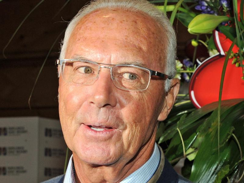 Schweiz ermittelt gegen Beckenbauer: Der Untreue und Geldwäsche beschuldigt