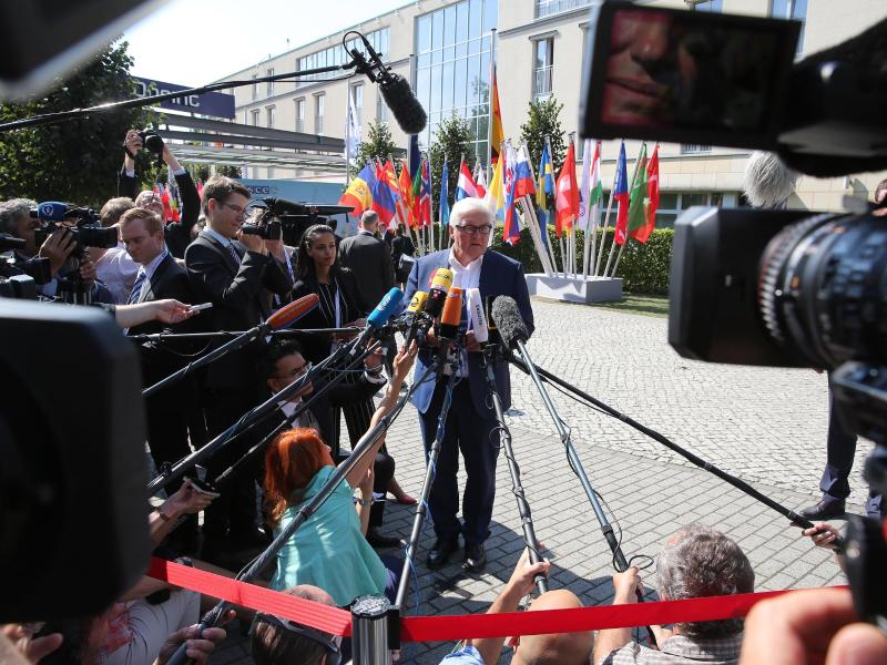 „Stürmische Zeiten“: Treffen der OSZE-Außenminister in Potsdam