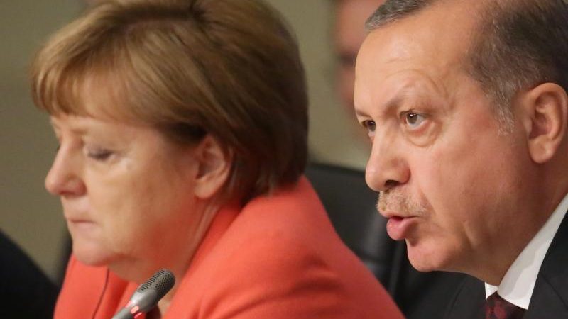 Schulz will mit Türkei weiter über EU-Beitritt verhandeln