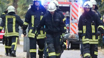 Chlorgas verletzt Kinder in Hildener Schwimmbad