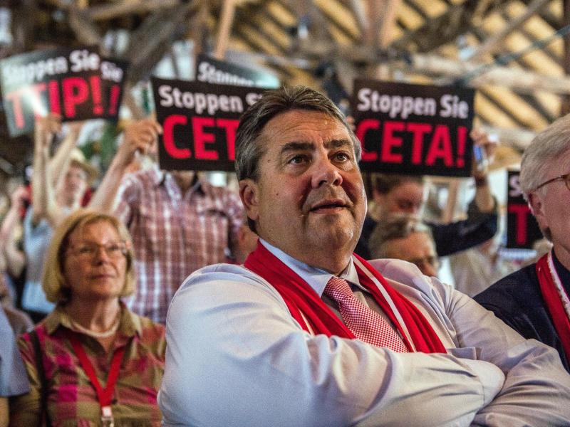 CETA: Sigmar Gabriel sammelt Stimmen – SPD-Vorstand und Präsidium sind dafür, die Basis dagegen