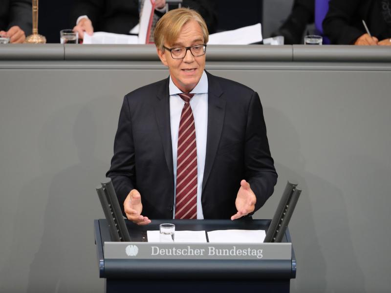 Linke: Große Koalition gefährdet sozialen Zusammenhalt – „Deutschland wird von Angst regiert“