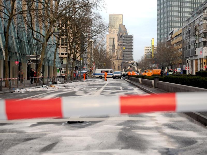 Mordprozess in Berlin nach tödlichem Autorennen beginnt